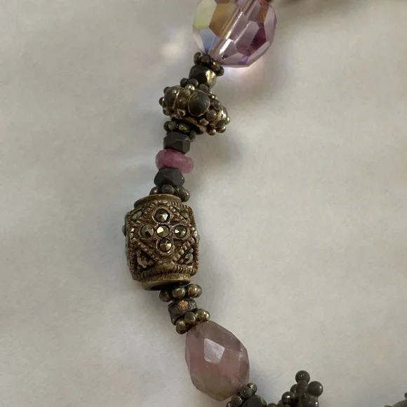 Vintage Silver and Pink Beaded Bracelet with Toggle Clasp - Picture 2 of 9